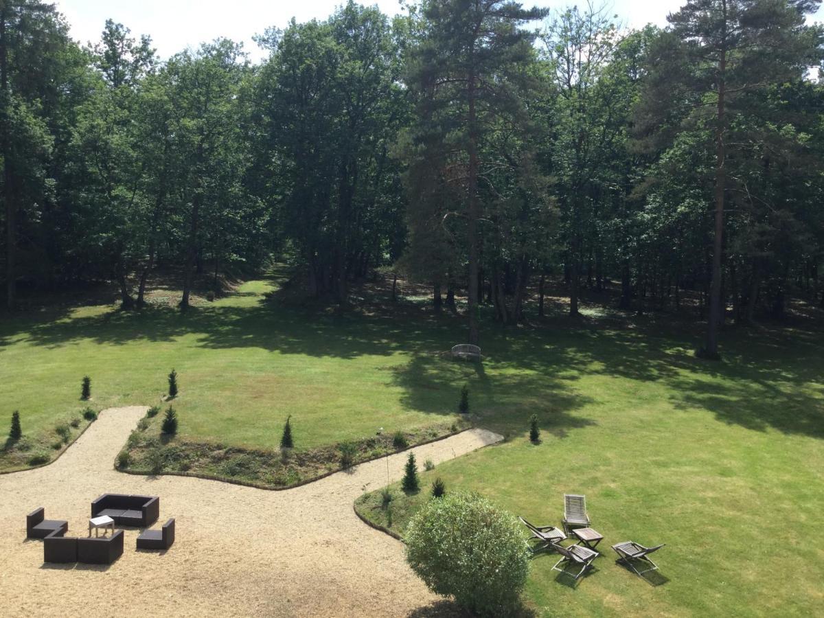 Chateau Des Essards Avec Piscine Et Jacuzzi Langeais Exterior photo