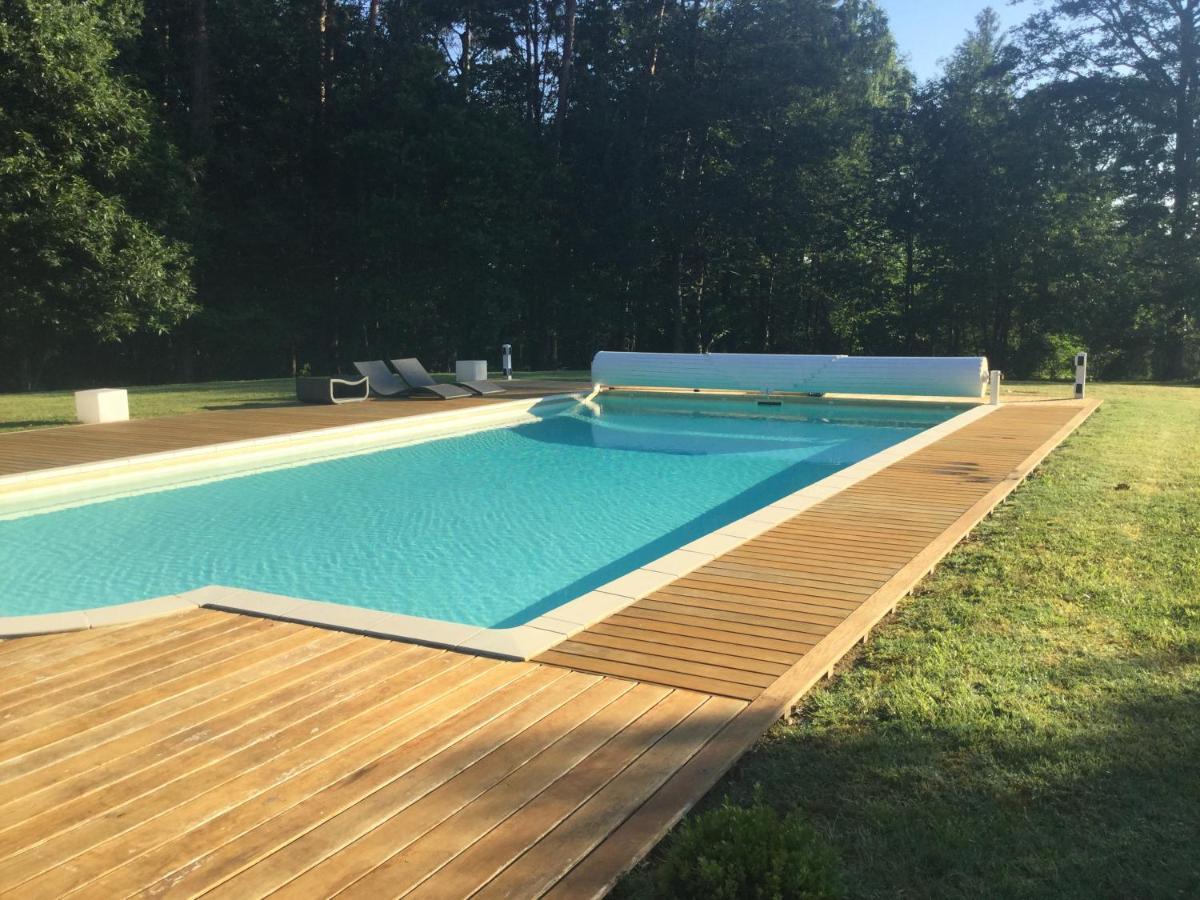 Chateau Des Essards Avec Piscine Et Jacuzzi Langeais Exterior photo